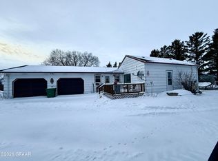 703 7th Ave, Edmore, ND 58330
