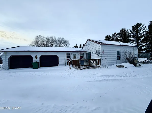 703 7th Ave, Edmore, ND 58330