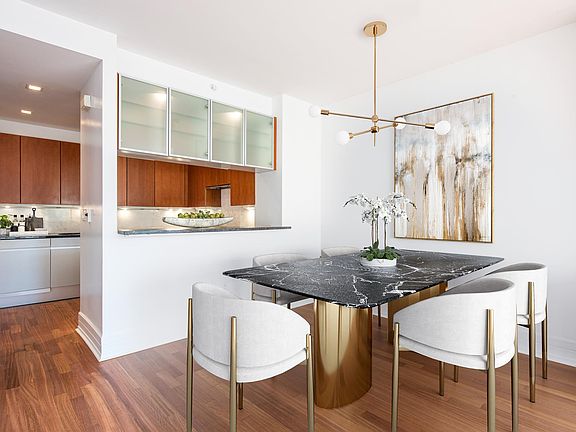 2nd image of 300 E 55th St APT 7A