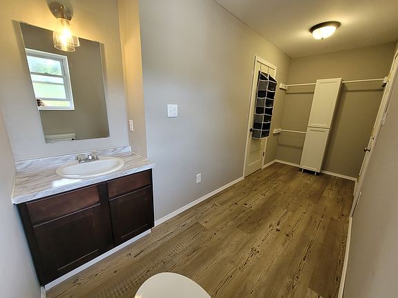 En-suite _ bath and closet.