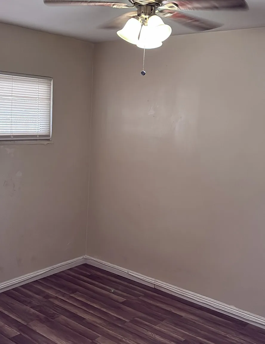 824 Blossom St — Photo 4
