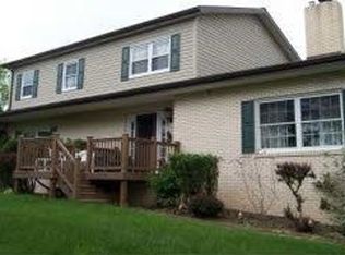 2208 Airport Rd, Aliquippa, PA 15001