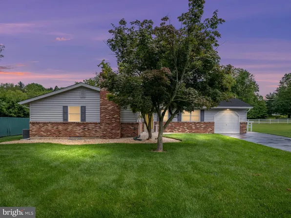 761 Whitebriar Rd, Hockessin, DE 19707