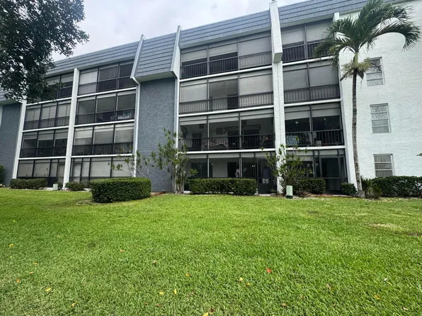 6080 NW 44th Street, Lauderhill, FL 33319