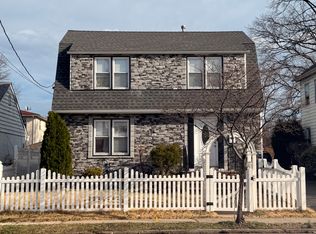 32 Cedar Ave, Linden, NJ 07036