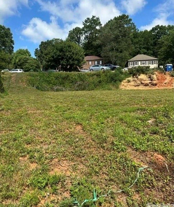 2nd image of 6930 Albaneen Ct