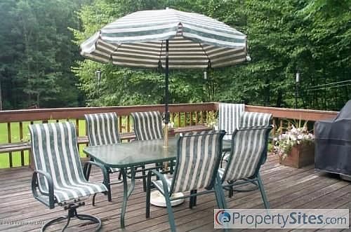 2nd image of 2149 Pine Hollow Rd