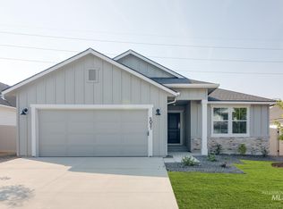 5031 W Riva Capri St, Meridian, ID 83646
