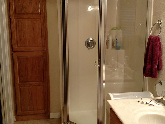 5th image of 27 Cresswell Dr