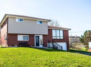 122 Leroy St, Pittsburgh, PA 15239