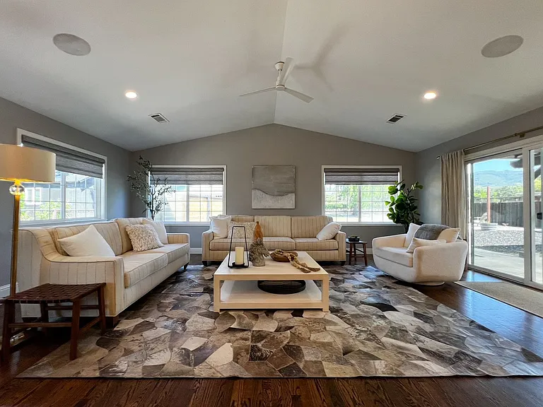 1022 Berry Ln — Photo 24