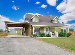 163 Buckeye, Seguin, TX 78155