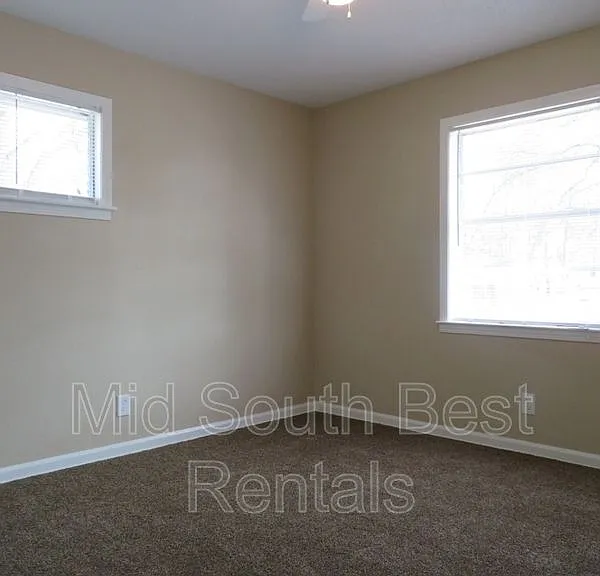 5475 Lexie St — Photo 8