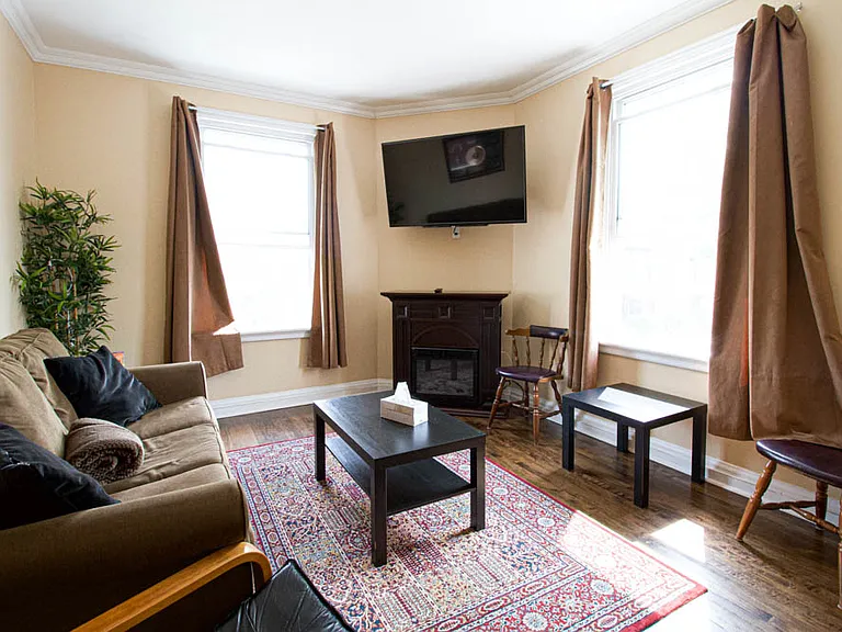 233 Arlington Ave #1 — Photo 2