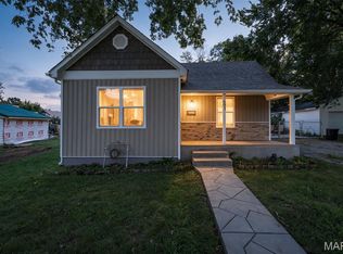 603 4th St, Park Hills, MO 63601