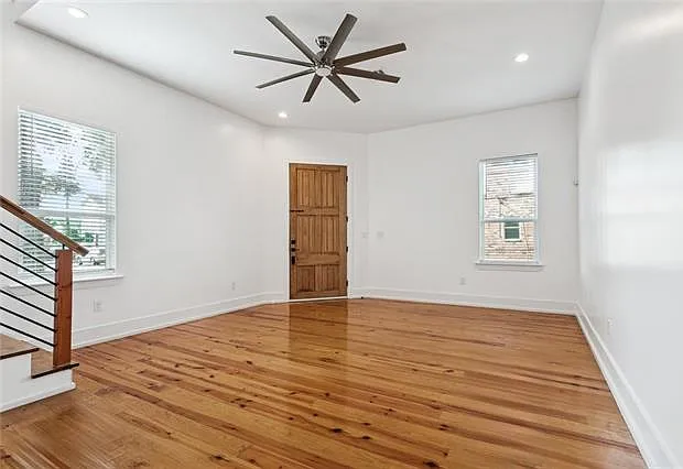 4 bed, 3.5 bath, 2488 sqft, $3,750 — Photo 4