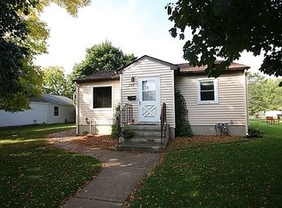 257 6th Ave SE, Osseo, MN 55369