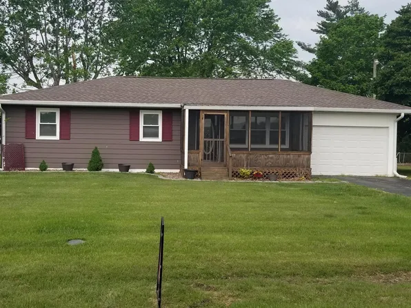 237 Club Dr, Marion, KY 42064