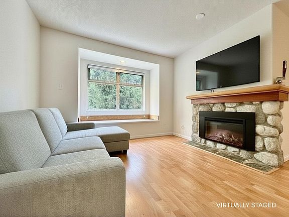 2nd image of 2050 Lake Placid Rd #21