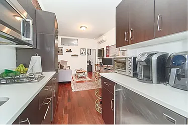 Rented by Living New York