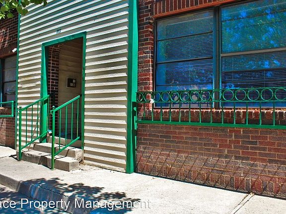 2nd image of 500 SW 10th Ave #10235524