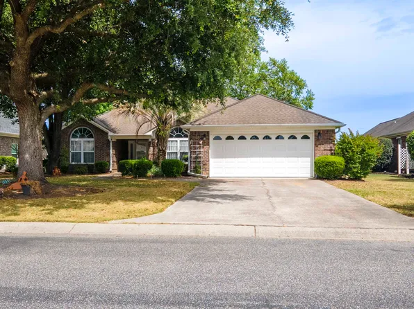 527 Quail Ct., Longs, SC 29568