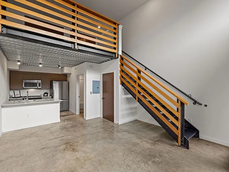 Ballard Lofts — Photo 48