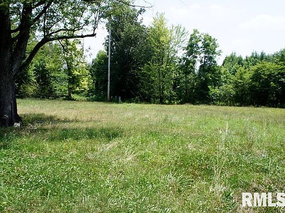 2nd image of 2134 E 5th St