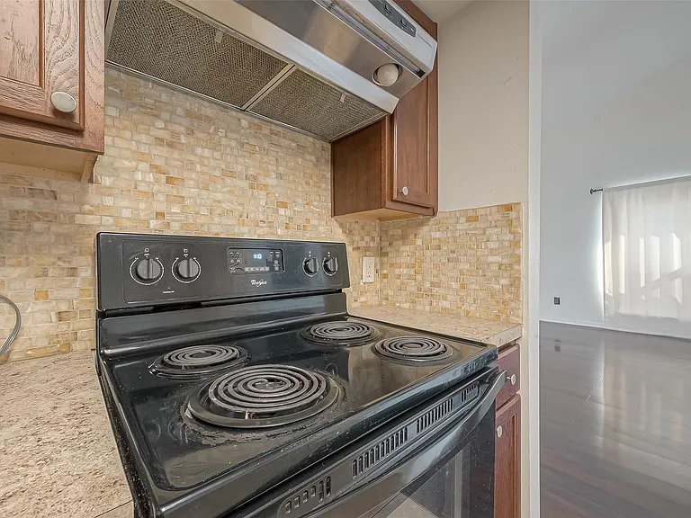 3758 Tanglewilde St #2 — Photo 11