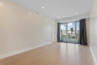 Rented by (Legacy) Elegran