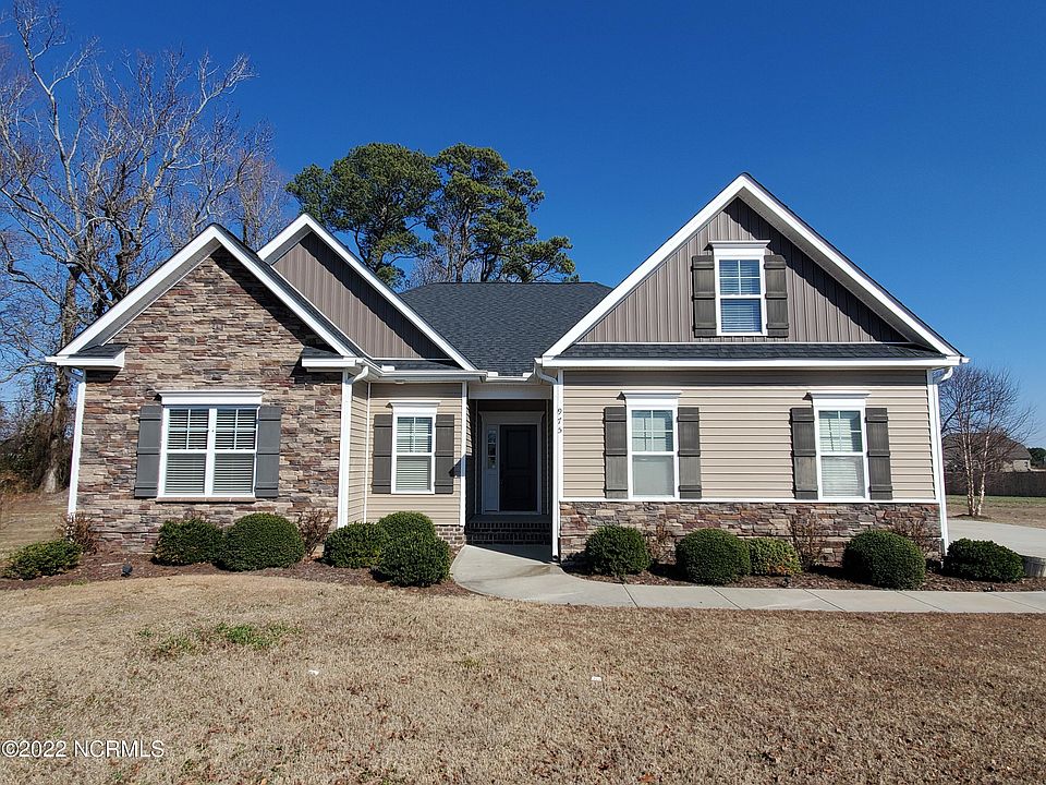 1st image of 975 Brandy Brook Dr