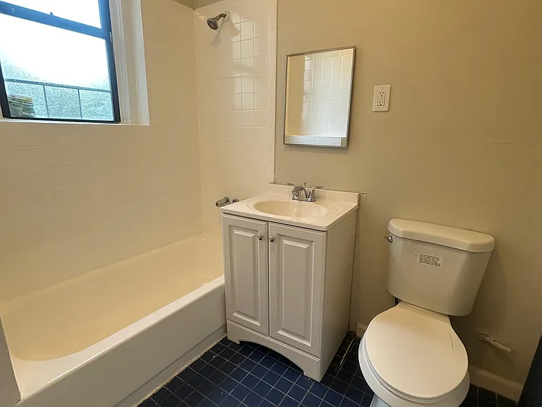 160 Ellis Ave #405B — Photo 6