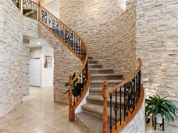 6382 Hermes Stables Ct, Las Vegas, NV 89131