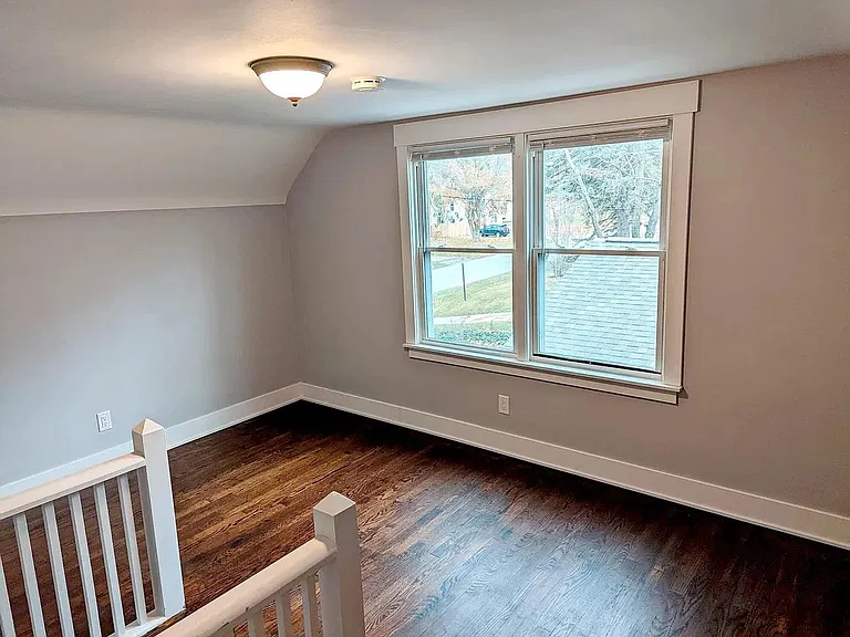 410 Fairfield Ave NW — Photo 13