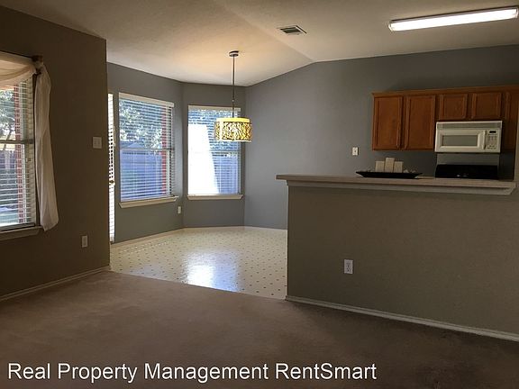 4th image of 3557 Rock Shelf Ln