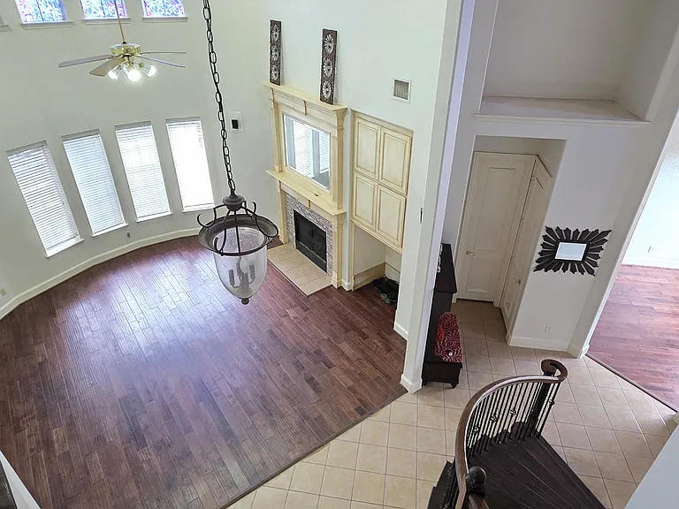 1001 Llano Trce — Photo 11