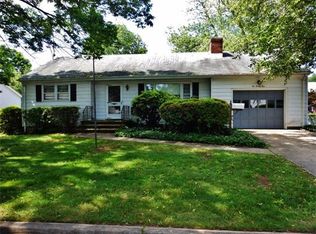 225 Melrose Ave, Middlesex, NJ 08846