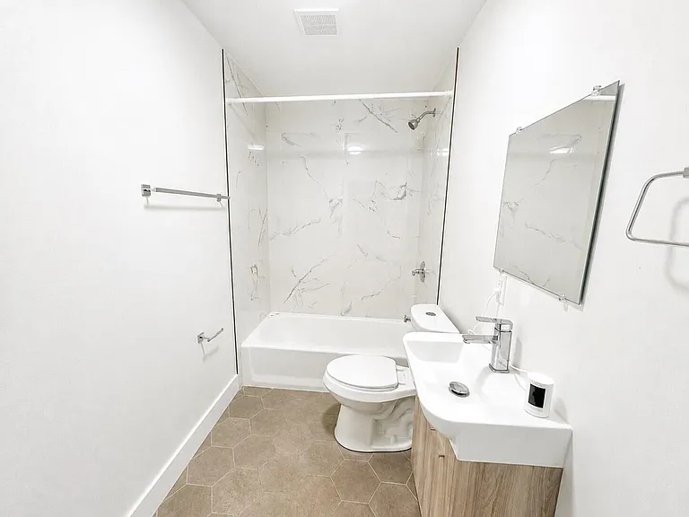 913 N 18th St #0 — Photo 9