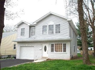 29 Meckes St, Springfield, NJ 07081