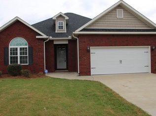 415 Green Island Rd, Bonaire, GA 31005