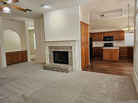 5th image of 14711 OAK BRIAR
