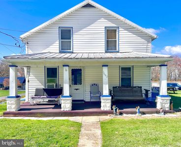 1643 Black Gap Rd, Fayetteville, PA, 17222