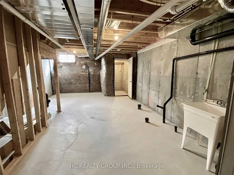 2578 Castlegate Cross — Photo 20