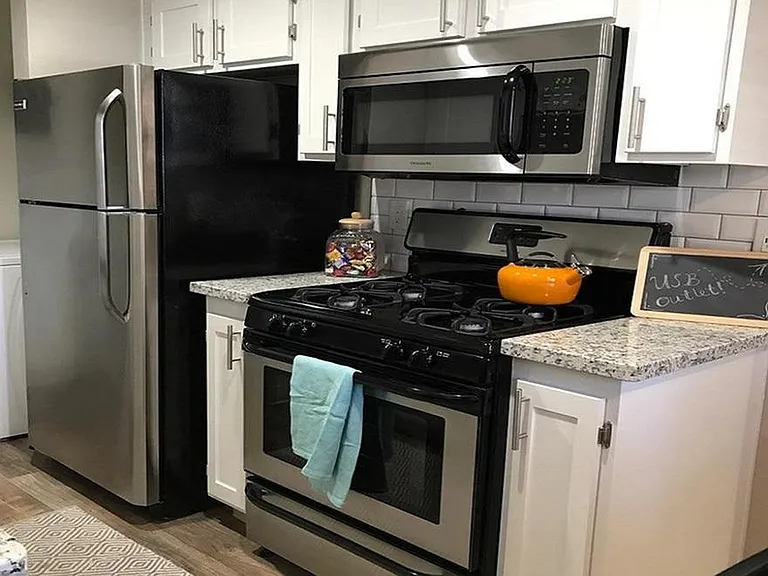 VERONA APARTMENT HOMES — Photo 5