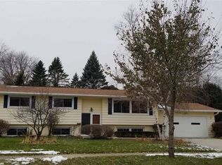 5814 Yorkshire Rd, Madison, WI 53711