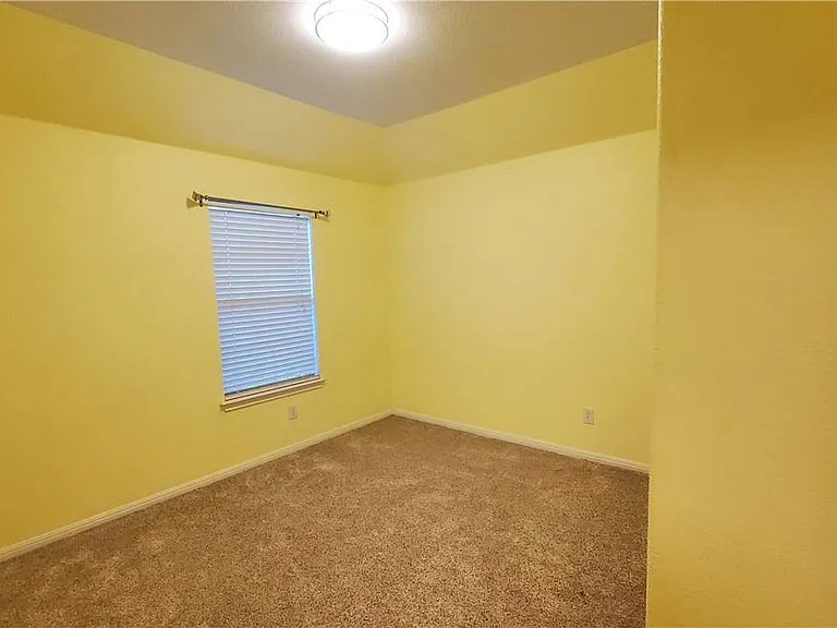 9421 Lisi Anne Dr — Photo 21