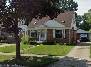 24621 Carlysle St, Dearborn, MI 48124
