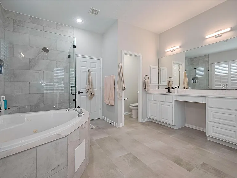66 Marquise Oaks Pl — Photo 21