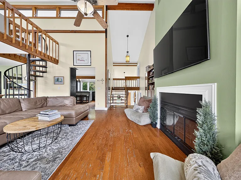 13074 La Mirada Cir — Photo 33
