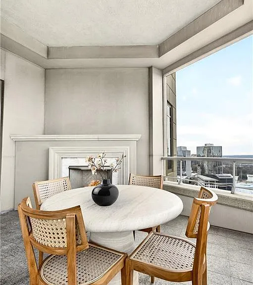3376 Peachtree Rd NE #41A — Photo 30